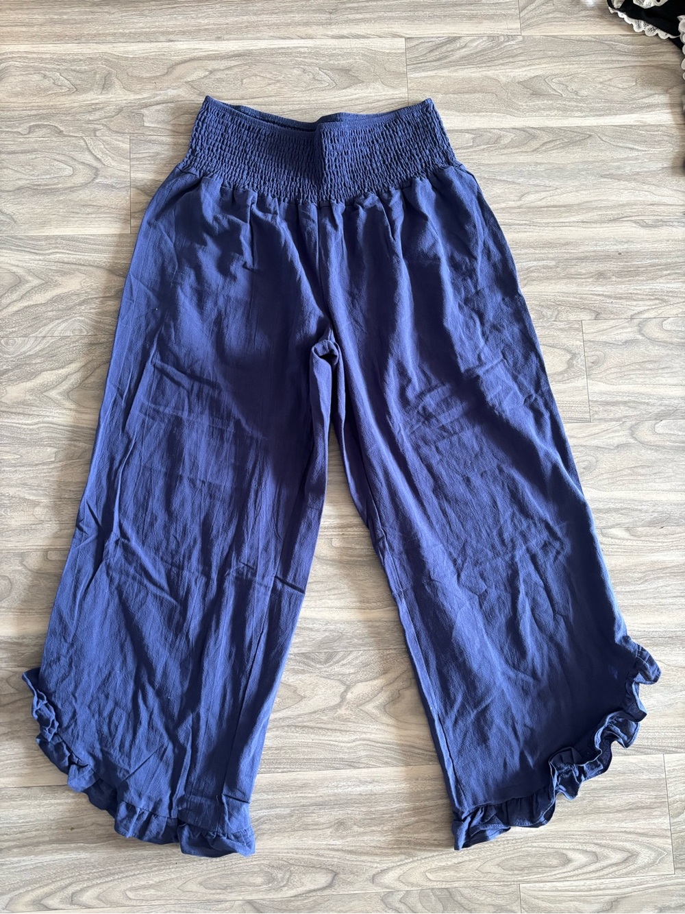 Wide Leg Smocked Waist Pants - Navy